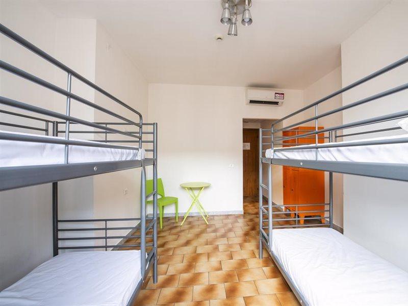Safestay Ostello